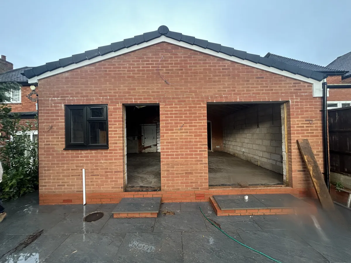 New brick single-storey extension